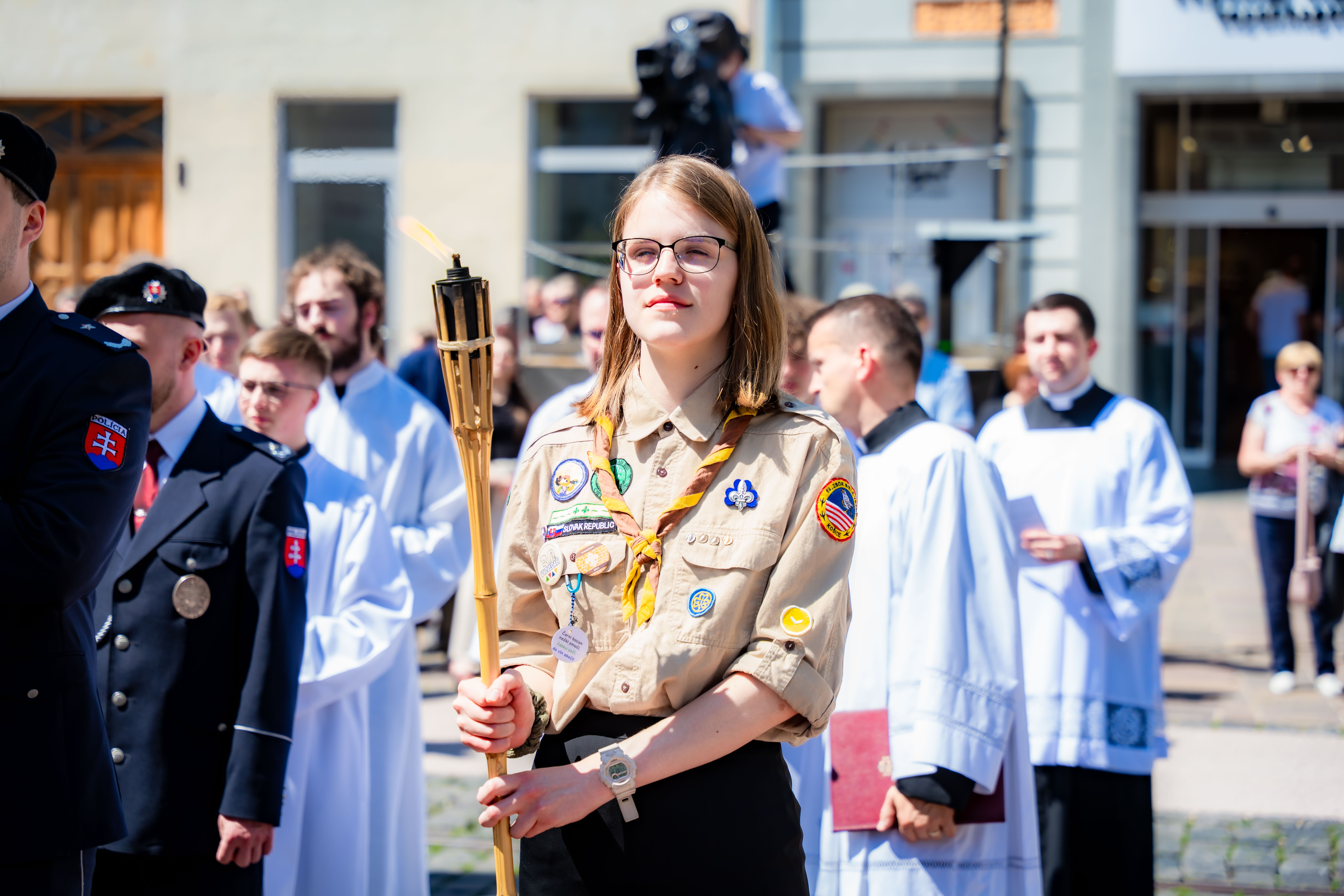 Eucharisticka procesia v Kosiciach-1-91